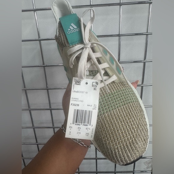 Adidas UltraBoost 19 ‘trace khaki’ US 9 Men’s shoe - Picture 10 of 12